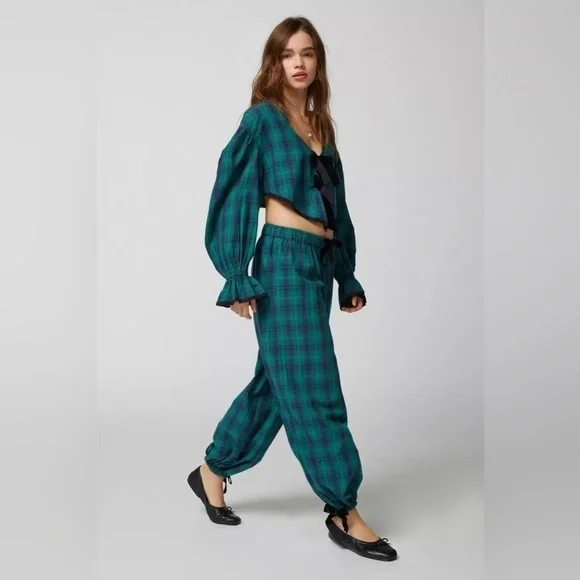 NWT Out From Under Charlotte Flannel Bow Blouse - Picture 5 of 5